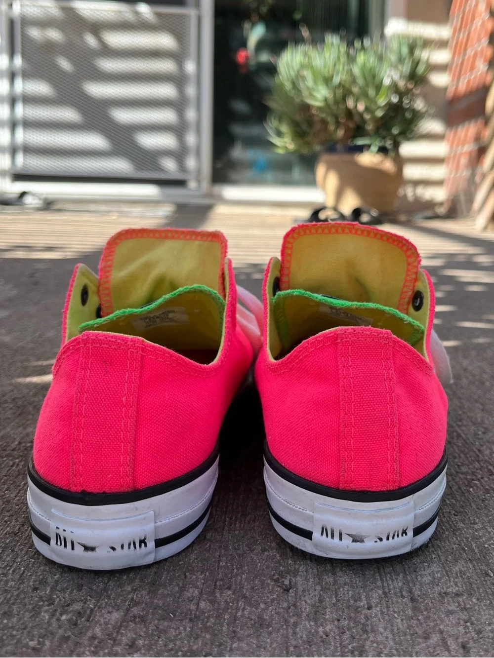 Converse Chuck Taylor All Star Double Tongue Neon Pink Low Top 614130F
